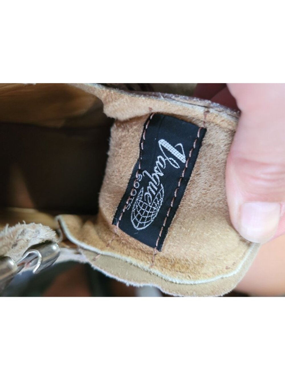 VTG Vasque Hiking Boots 5.5 Made In Italy Suede Leather Vibram Sole Outdoor - Picture 3 of 10